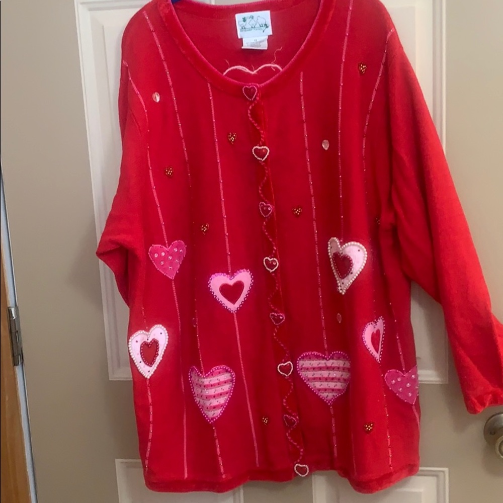 QF hidden button cardigan. Hearts with bling!  1X